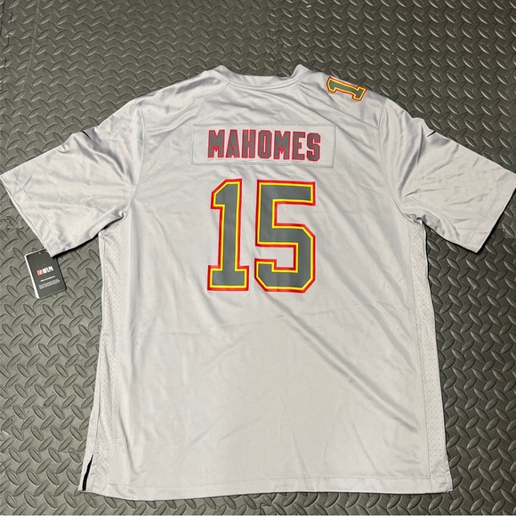 PATRICK MAHOMES #15 NIKE NFL JERSEY KANSAS CITY CHIEFS GREY SUPER BOWL 57 - Picture 3 of 15